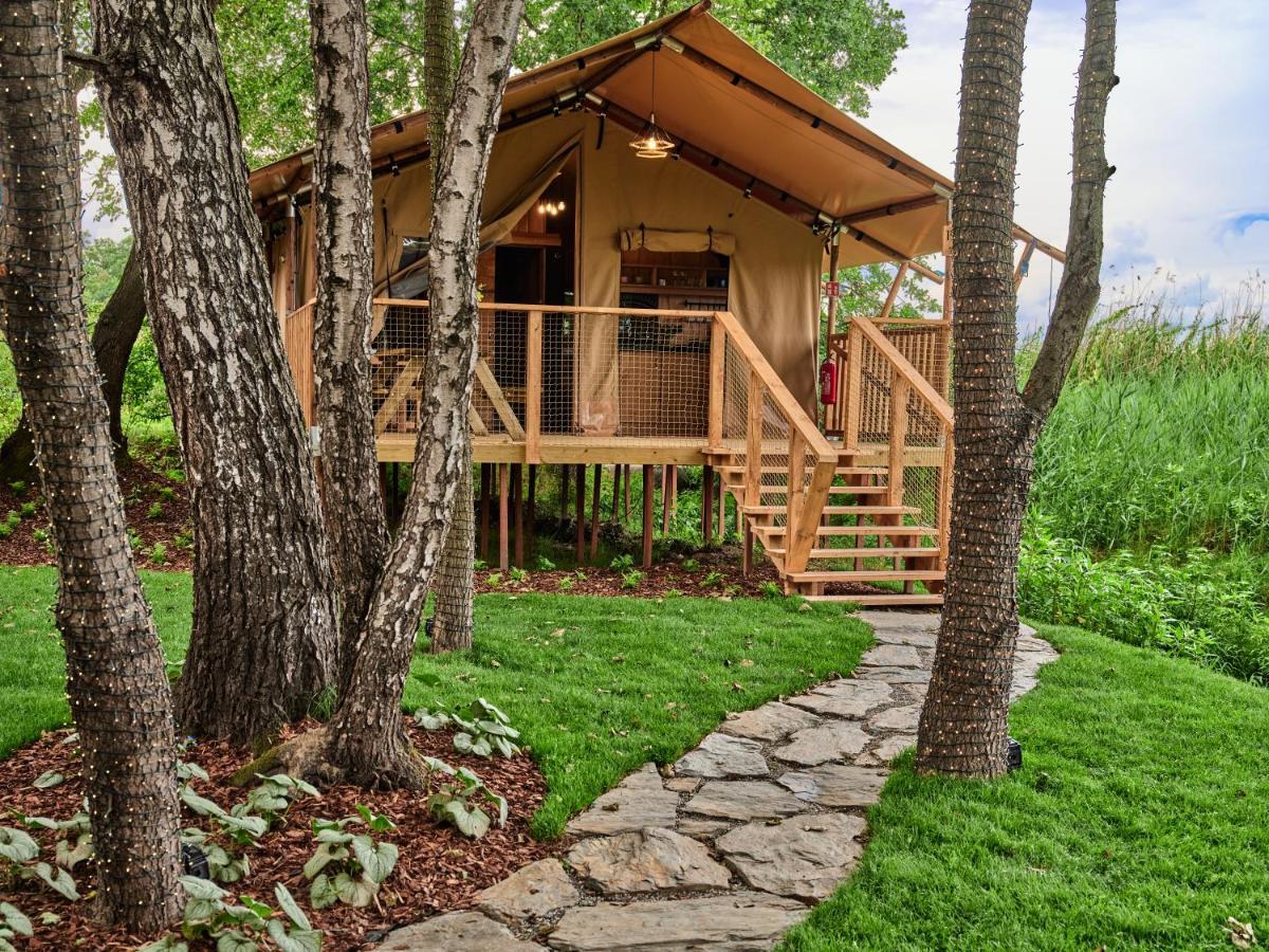 Zatoria Luxury Glamping Zator Hotel Eksteriør billede